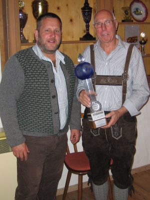 Foto mit dem Sieger des Sommermehrkampfes