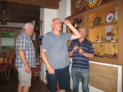 Foto Sommermehrkampf 2017, Darten, Sto&szlig;buddeln