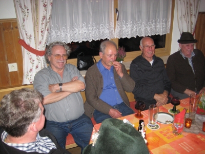 Foto mit dem Sieger der Jubil&auml;umsscheibe