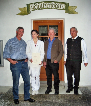 Foto mit allen die eine Ehrung bei der Jahresversammlung erhalten haben: Sch&uuml;tzenmeister Steinbrecher Hans, &Ouml;ller Ludwig, Trieb Walter, W&ouml;rner G&uuml;ther, Buchholz Wolfgang, Dietzsch Richard