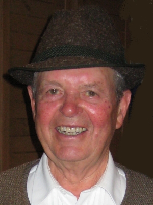 Foto F&auml;hnrich und Hauswart Helmut R&ouml;sner